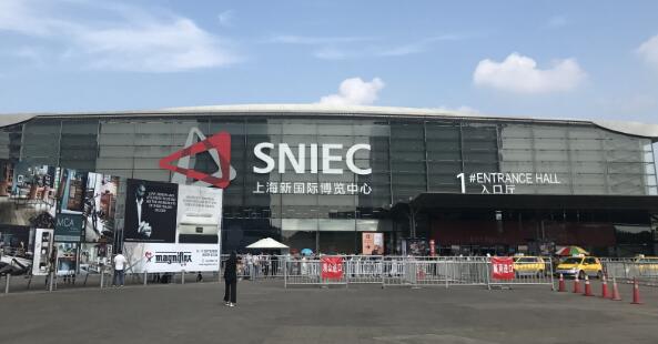 上海浦東新國際博覽中心地址在哪里？該怎么走？