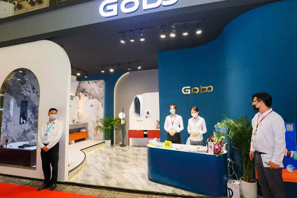 上海衛(wèi)浴96㎡展臺(tái)設(shè)計(jì)搭建方案