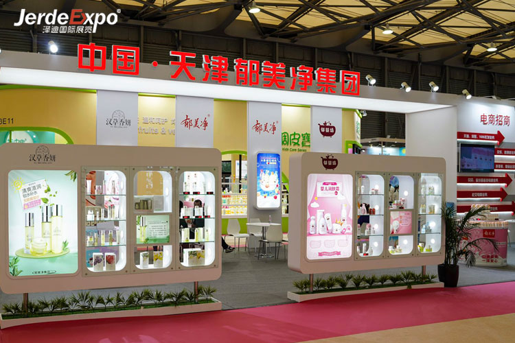 戶外展臺為什么要采用鋼木結(jié)合結(jié)構(gòu)呢？上海展臺布置搭建公司答