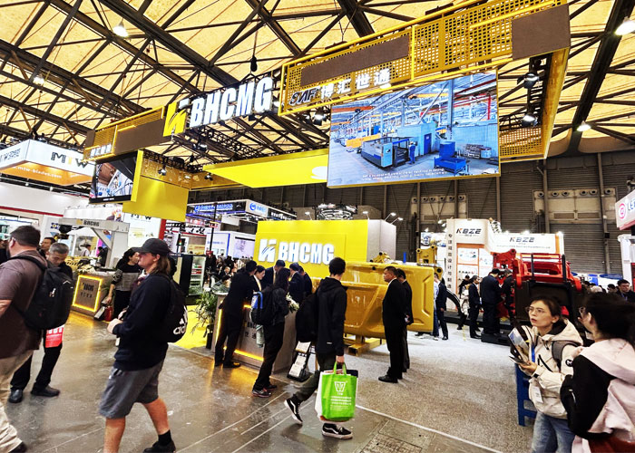 展臺(tái)搭建布置完成后,搭建商如何進(jìn)行安全檢查？